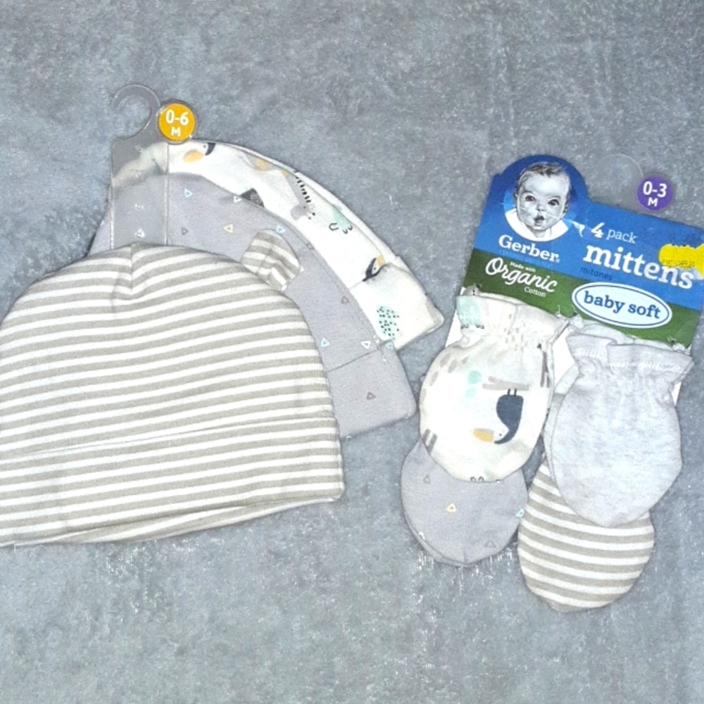 Gerber Organic Baby Hats and Matching Mittens